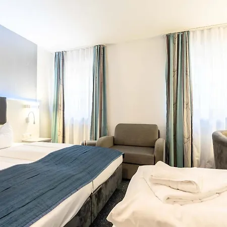 Wandinger Hof Hotel