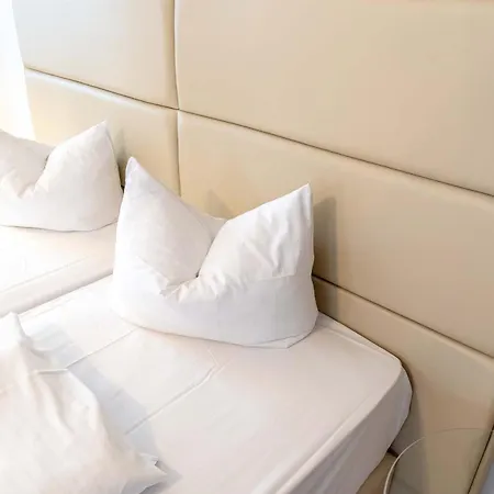 Wandinger Hof 3*