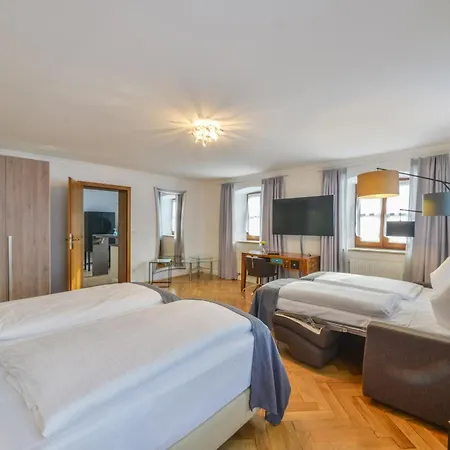 Wandinger Hof 3*