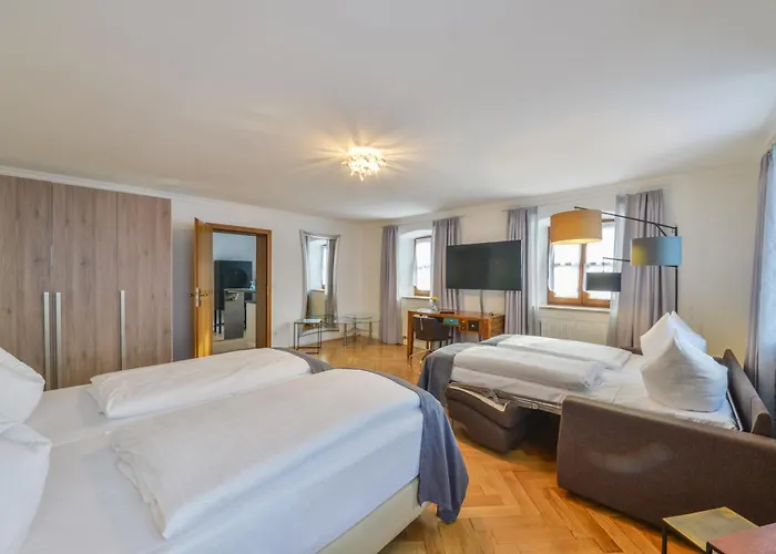 Wandinger Hof 3*