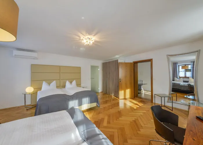 Wandinger Hof Hotel